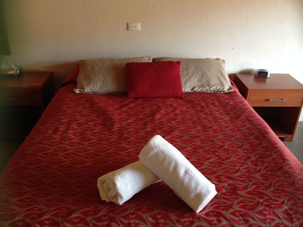 Asure Brookvale Motel Wanaka Bagian luar foto